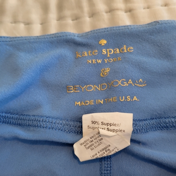 Kate spade x beyong yoga blue cropped leggings medium - Picture 3 of 3